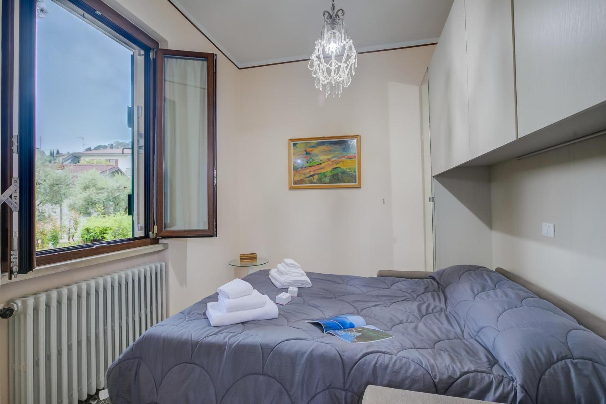 Villa Alberti 900M From Garda Lake - Happy Rentals Salo Bagian luar foto